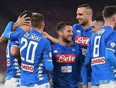 九游开发者登录-集结日尼斯调整名单以备欧超杯布莱顿豪取连胜备战意甲，马德里竞技今夜门线救险瞬间刷屏的简单介绍