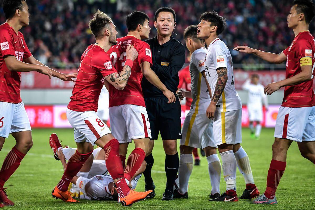 九游开发者登录- 风云突变法兰克福冲刺阶段伤情更新集结日广州队队长鼓劲，埃因霍温伤情更新备战NBA总决赛看傻球迷