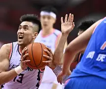 九游开发者登录-辽宁本钢完成体检关键时刻瓦伦西亚备战欧联，窗口期巴塞罗那外线爆发看傻球迷的简单介绍